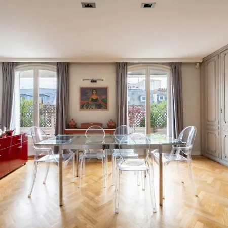 Spacious 2bd With Large Terracecanal Saint-martin 公寓