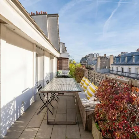 Spacious 2bd With Large Terracecanal Saint-martin