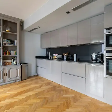 Spacious 2bd With Large Terracecanal Saint-martin *