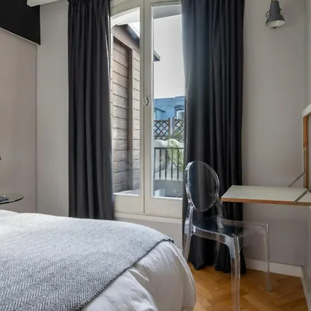 Spacious 2bd With Large Terracecanal Saint-martin 公寓