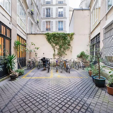 Spacious 2bd With Large Terracecanal Saint-martin * 巴黎